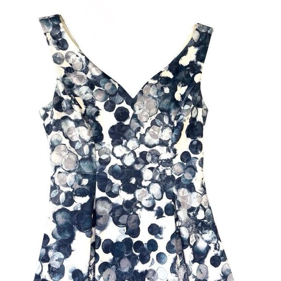 DKNY White Blue Polka Princess Dress Fit & Flare Pleated Knee Length Women 4 S - Picture 2 of 10